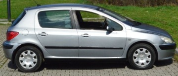 Peugeot 307 I Hatchback 1.6 16V 109KM 2003 PEUGEOT 307 1.6 16V 110 KM, zdjęcie 3