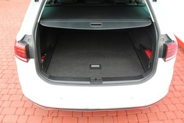 Volkswagen Passat B8 Variant Facelifting 2.0 TDI SCR 150KM 2022 Volkswagen Passat ELEGANCE 2.0 TDI DSG Salon PL GWARANCJA SelectCar+ FV 23%, zdjęcie 35
