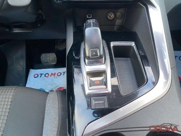 Peugeot 3008 II Crossover 1.6 BlueHDi 120KM 2017 Peugeot 3008 1.6hdi automat Navi kamera ledy bezwypadkowy zamiana 1.r.gwar, zdjęcie 27