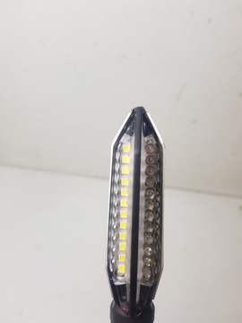 YAMAHA LED KIERUNKOWSKAZ + ŚWIATŁA DZIENNE