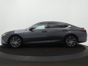 Lexus ES VII (XV70) Sedan Facelifting 300h 218KM 2025 Od ręki - 300h Business Edition 2.5 E-CVT 218KM | Szyberdach!, zdjęcie 2