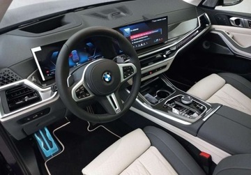 BMW X5 G05 M SUV Facelifting 4.4 M60i 530KM 2025 BMW X5 4.4 Benzyna 530KM, zdjęcie 9