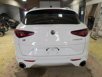 Alfa Romeo Stelvio SUV Facelifting 2.0 Turbo 280KM 2021 Alfa Romeo Stelvio TI 2021 2.0l 2.0 Benzyna 280KM, zdjęcie 2