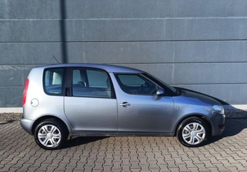 Skoda Roomster Mikrovan Facelifting 1.2 TSI 85KM 2013 Skoda Roomster 1.2 86KM Ambition Salon PL Vat Marza Serwis ASO 1.2 Benzyna, zdjęcie 4