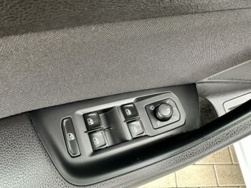 Volkswagen Passat B8 Variant 2.0 TDI BlueMotion SCR 150KM 2016 Volkswagen Passat Variant 8xALU, Ele.fotele, ACC, zdjęcie 28