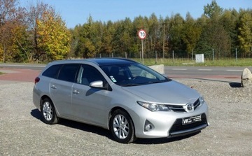 Toyota Auris II Touring Sports D-4D 90 90KM 2014 Toyota Auris 1.4D-4D 90KM 1wlascicel Bezwypadkowy Oryginalny przebieg Zero, zdjęcie 2