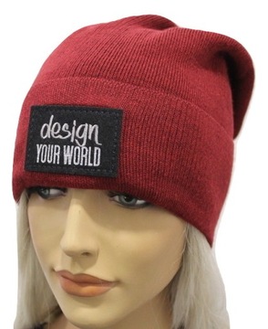 MODNA CZAPKA DAMSKA BEANIE Z NASZYWKĄ I POLAREM