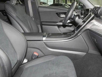 Mercedes GLC C254/X254 Coupe 2.0 200 204KM 2025 MERCEDES-BENZ GLC 200 4-Matic AMG Line 2.0 (204KM) 2025, zdjęcie 3