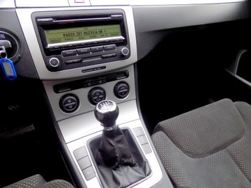 Volkswagen Passat B6 Variant 2.0 TDI-CR DPF 140KM 2009 VOLKSWAGEN PASSAT B6 2,0 TDI 140 KM, zdjęcie 15