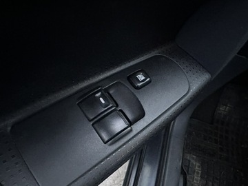 Mitsubishi Colt VI Hatchback 1.1 i 12 V CZ3 75KM 2010 Mitsubishi Colt 1.1 75 KM + GAZ LPG/Klima/5 drzwi/, zdjęcie 9