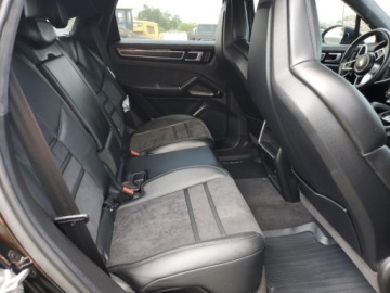 Porsche Cayenne III 2023 Porsche Cayenne 2023 PORSCHE CAYENNE GTS 4.0 Benzyna 500KM, zdjęcie 10