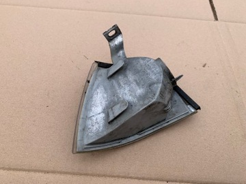 BLIKAČ SMĚROVKA PRAVÝ SKODA OCTAVIA I PĚKNÝ