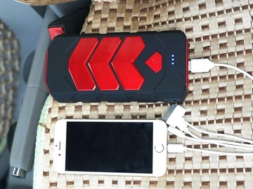 Стартер BOOSTER 800A 12000 мАч powerbank АВТОМОБИЛЬНОЕ ЗАПУСКОВОЕ УСТРОЙСТВО