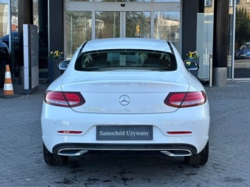 Mercedes Klasa C W205 Kabriolet Facelifting 1.6 200d 160KM 2019 Mercedes-Benz Klasa C 200 d ManualLedParktronicSalon PL 1.6 Diesel 160KM, zdjęcie 9