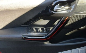 Peugeot 2008 I SUV Facelifting 1.2 PureTech 110KM 2016 Peugeot 2008 1.2B GT Navi Kamera Oryginal Lakier 2016r Sprowadzony Gwaranc, zdjęcie 30