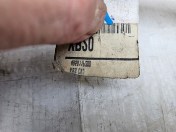 POLOOSA DLOUHÁ PRAVÁ KIA VENGA 09-15 1.6 CRDI 49501-1P500