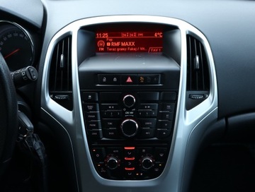 Opel Astra J Hatchback 5d 1.6 Twinport ECOTEC 115KM 2010 Opel Astra 1.6 16V, Salon Polska, Klima, zdjęcie 11