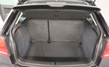Audi A3 8P Hatchback 3d 2.0 TDI CR 140KM 2009 Audi A3 Climatronic, XENON, Komputer, Felgi Alu, El. Szyby, Centralny Zamek, zdjęcie 10