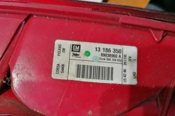OPEL CORSA D 06-12R - SVĚTLO PRAVÁ 13186350