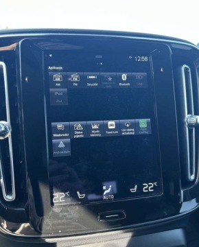 Volvo XC40 2021 Volvo XC 40 Volvo XC 40 T5 AWD Momentum 2.0 Benzyna 247KM, zdjęcie 14