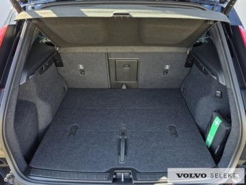 Volvo XC40 Crossover Facelifting 2.0 B3 163KM 2025 Volvo XC 40 FV23 Ultra Dark B3 163KM ACC BLIS 360, zdjęcie 16