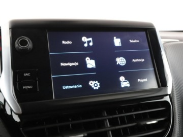 Peugeot 2008 I SUV Facelifting 1.2 PureTech 110KM 2018 Peugeot 2008 1.2 Benzyna Style Klimatyzacja, zdjęcie 22