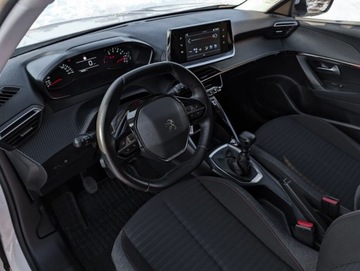 Peugeot 2008 II SUV 1.2 PureTech 130KM 2020 Peugeot 2008 Navi Tempomat Serwis Gwarancja 1.2 Benzyna 130KM, zdjęcie 18