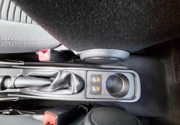 Alfa Romeo MiTo Hatchback 3d 1.4 MultiAir 16v 105KM 2012 Alfa Romeo Mito 1,4 Ben 105 KM Klima 6-Biegow 1.4 Benzyna 105KM, zdjęcie 11