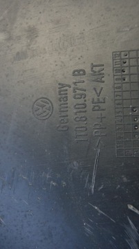 PODBĚH LEVÉ ZADNÍ VW TOURAN 1T0810971B