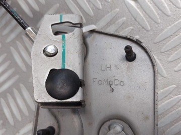 Трос ручного тормоза Ford Ranger Raptor 15-