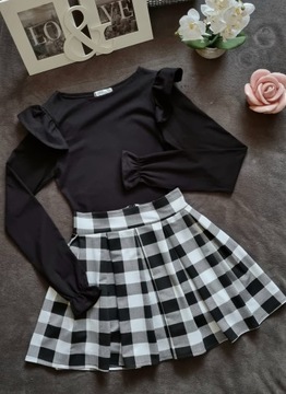 SPÓDNICA MINI w KRATKĘ Czerwoną ROZKLOSZOWANA w ZAKŁADKI PREZENT ŚWIĘTA L