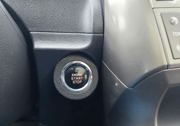 Toyota Verso Minivan 1.8 Valvematic 147KM 2009 Toyota Verso 1.8Benzynaserwisbogata wersjapanorama dach 1.8 Benzyna, zdjęcie 17