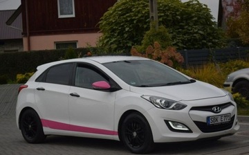 Hyundai i30 II Wagon 1.4 CVVT 100KM 2015 Hyundai i30 1.4B 2015r Navi Kamera 121 Tys Km Sprowadzony Oplacony