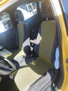 AUDI A2 04R SEDADLA POHOVKA KOMPLET
