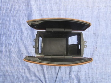 BMW X5 E70 2007 LOKETNÍ OPĚRKA SKŘÍŇKA KŮŽE EVROPA