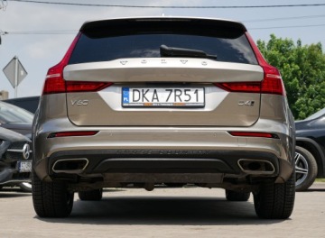Volvo 2019 Volvo V60 CC AWD Pro Pamięć ACC skóra Komforty Blis Diody Keyles LKA Winter, zdjęcie 32