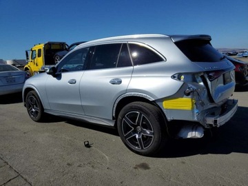 Mercedes GLC C254/X254 2023 Mercedes-Benz GLC 300 4Matic 2023 2.0l 2.0 Benzyna 255KM, zdjęcie 1