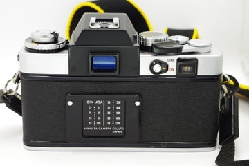 MINOLTA XE-5 + MINOLTA MC ROKKOR-PG 50 мм 1:1,4 в отличном состоянии