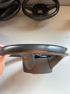 КОЖАНЫЙ РУЛЕВОЙ КОЛЕСО AUDI Q3 8U, Q7 4L0419689A