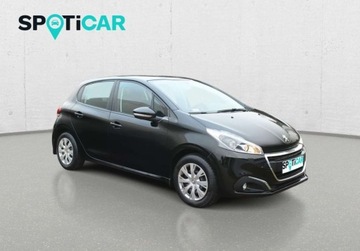 Peugeot 208 I Hatchback 5d Facelifting 1.2 PureTech 82KM 2016 Peugeot 208 Style Niski Przebieg Gwarancja 1.2 Benzyna 82KM, zdjęcie 2