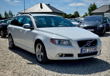 Volvo V70 III Kombi 2.5 T 231KM 2010 Volvo V70 2.5T 231KM Rdesing Skory BiXenon PDC Summum climatronic 2.5, zdjęcie 2