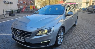 Volvo V60 I 2016 Volvo V60 2.0 Moc 240 KM benzyna - GAZ 2.0 Benzyna 240KM