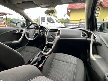 Opel Astra J Hatchback 5d 1.4 Twinport ECOTEC 100KM 2012 Opel Astra TYLKO125tyśkm SELECTION 2012 Klima 5D ZADBANA 1.4 Zwykła Benzyna, zdjęcie 28