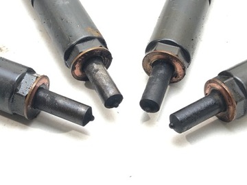 VSTŘIKOVAČE KOMPLET NISSAN ALMERA N16 2.2 110KM