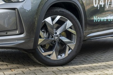 Skoda Kodiaq II SUV Plug-In 1.5 TSI Plug-In Hybrid 204KM 2025 Škoda Kodiaq Skoda Kodiaq Sportline 1.5 TSI iV, zdjęcie 2