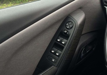 Citroen Grand C4 Picasso II Grand Picasso 2.0 BlueHDi 150KM 2016 Citroen C4 Grand Picasso 2.0HDI 150KM M6 More Life Nawigacja 7 os. 1 wl. S, zdjęcie 28