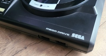 Комплект Sega Mega Drive PAL-G 2x в отличном состоянии СКИДКА!