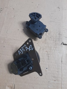 FIAT DOBLO II MOTOREK RADIÁTORU A21200800