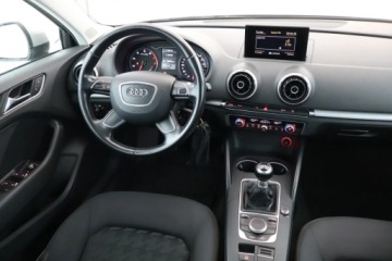 Audi A3 8V Limousine 1.4 TFSI 125KM 2015 Audi A3 1.4 TFSI, Salon Polska, Navi, Xenon, zdjęcie 6