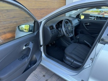 Volkswagen Polo V Hatchback 3d Facelifting 1.0 75KM 2017 Volkswagen Polo 17r. 1.0 MPI benzyna z Niemiec, zdjęcie 6